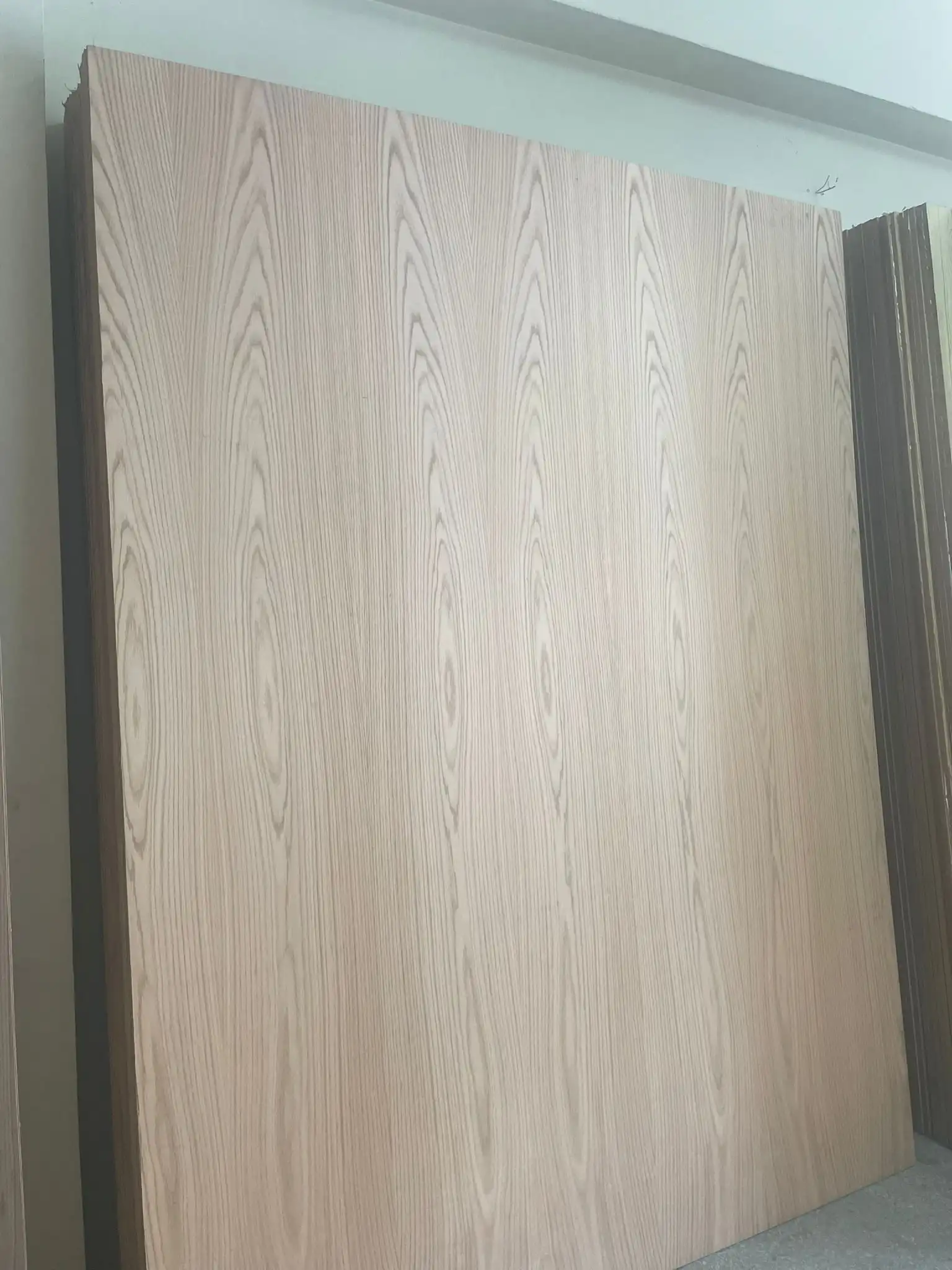 Meşe Hareli Kaplamalı Mdf